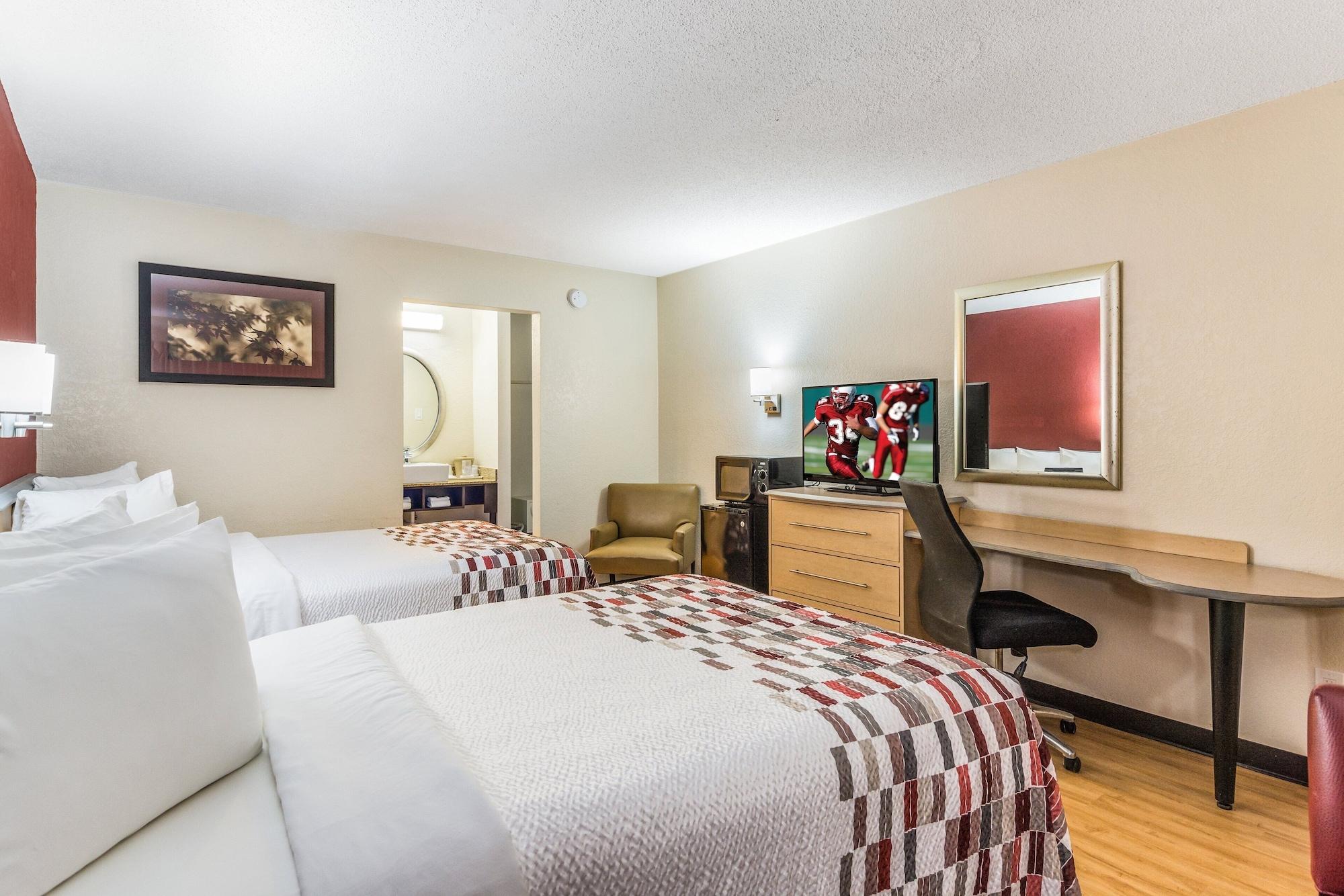 Red Roof Inn Γουίλιαμσμπεργκ Εξωτερικό φωτογραφία